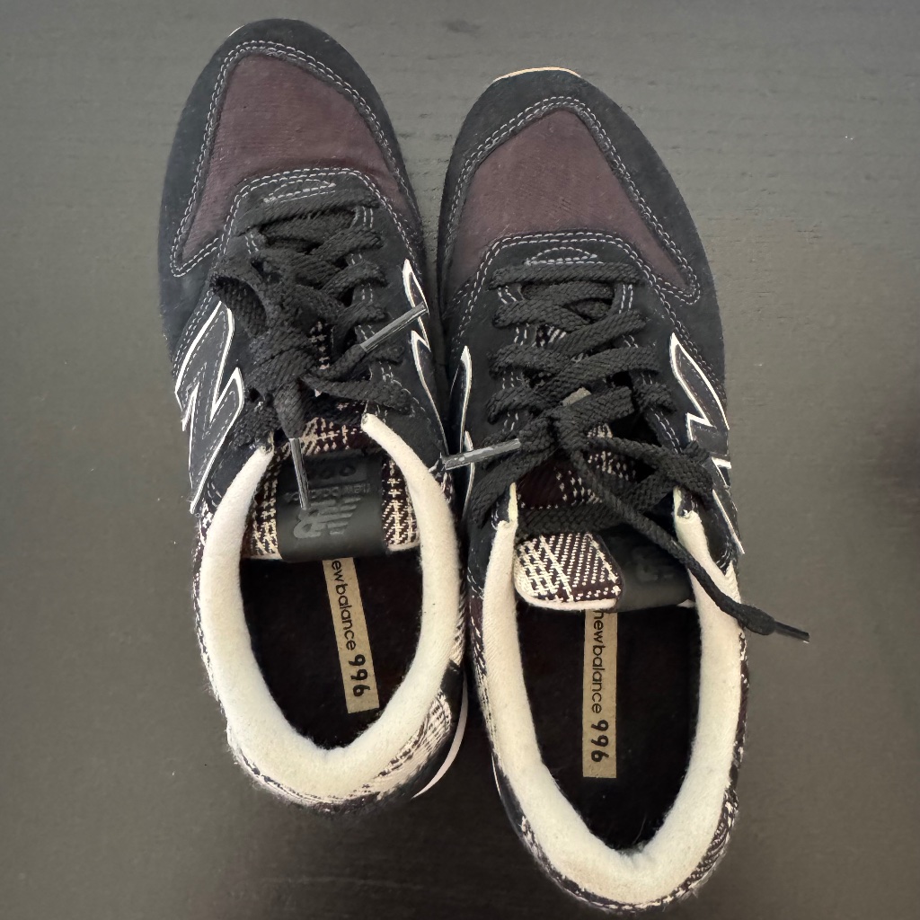 Brand New New Balance 996 Sneakers Brand New New Balance 996 Sneakers